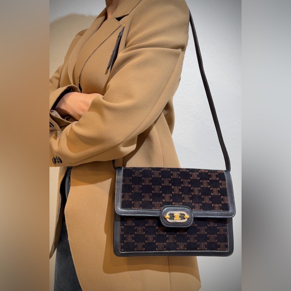 ••SOLD•••Vintage Celine 1990s Triomphe Monogram Shoulder Bag In Navy